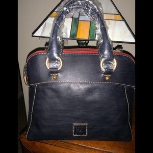 *SOLD* NWT Dooney & Bourke Cameron in color Navy
